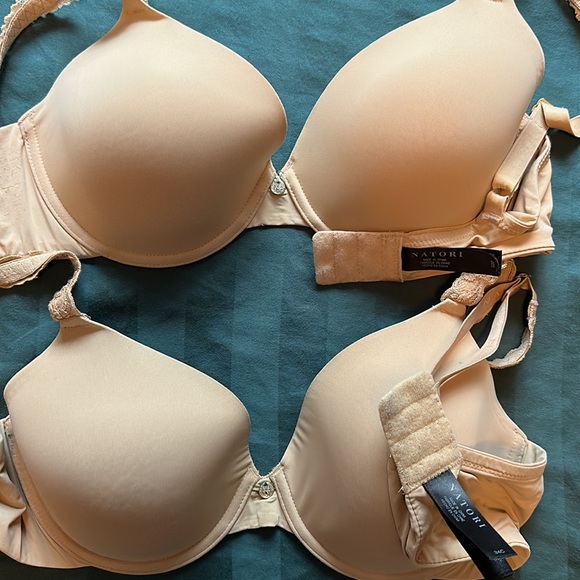 Three Natori bras (various sizes) - Picture 3 of 4